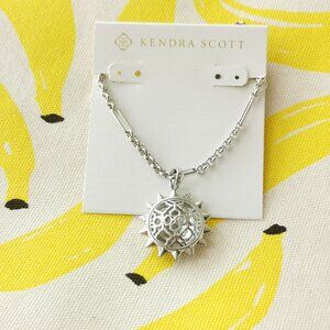 Kendra Scott Sienna Sun Pendant Necklace - Silver